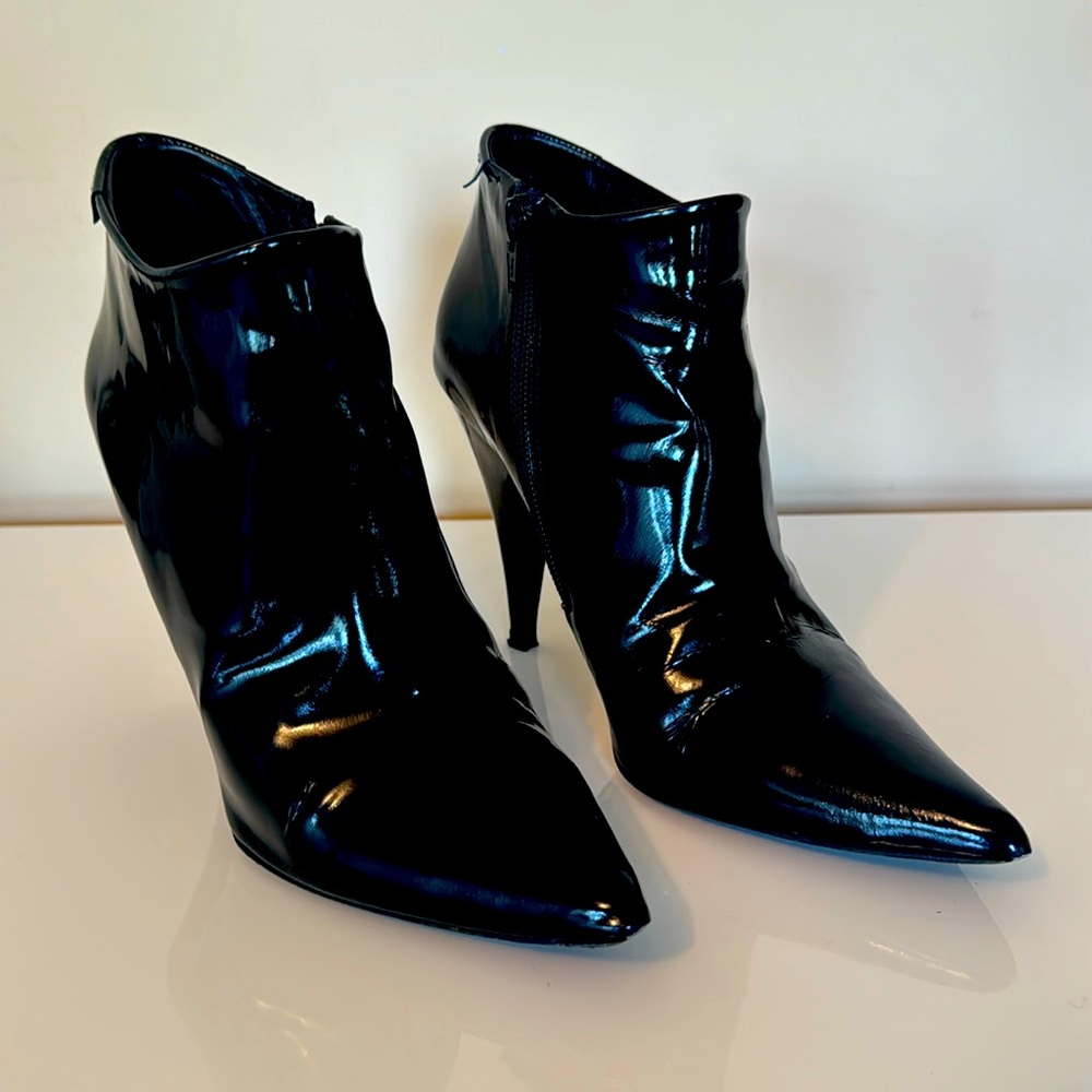 Pedro Garcia Black patent booties